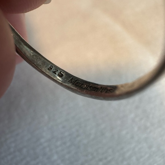 Estate sale find- size 7 ring- metalsmiths - Picture 7 of 11